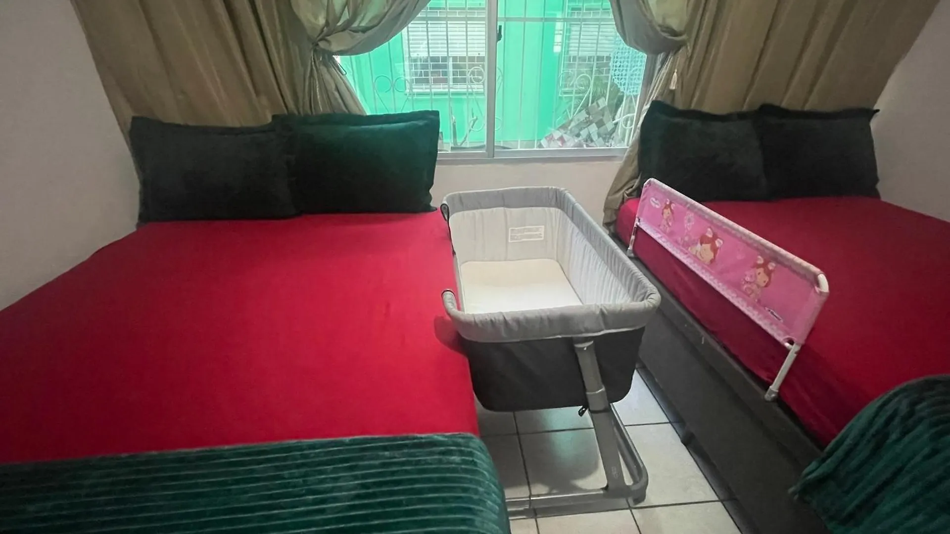 דירות פורטו אלגרה Apartamento Familiar Com Estacionamento ברזיל